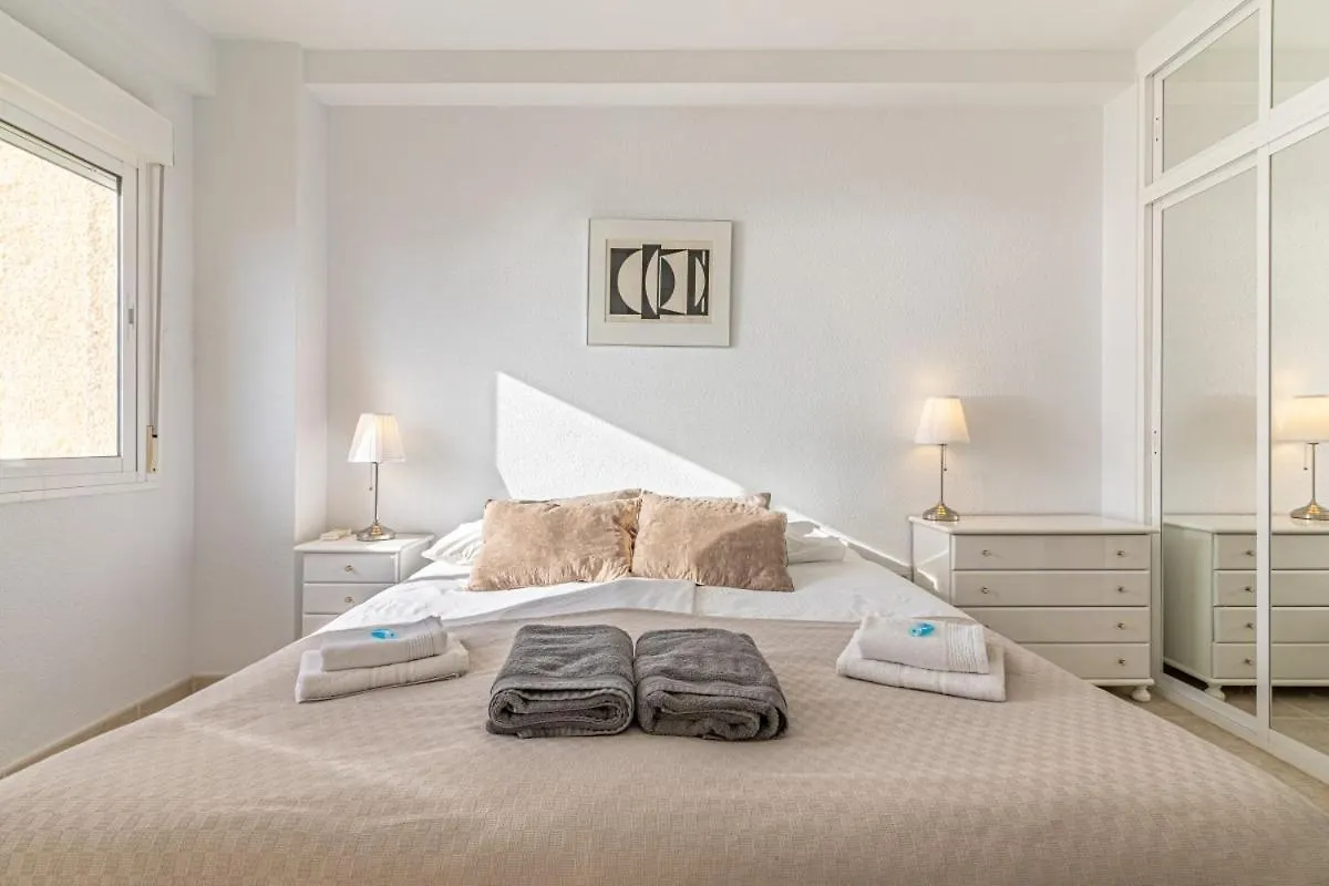 Cozy 2 Bedroom With Magic Sea View Fuengirola 0*,  Spain